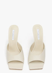 Jane Dove Nappa