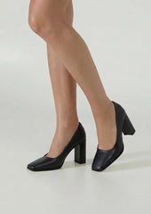 Lila Black Turin