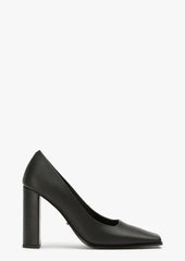Lila Black Turin