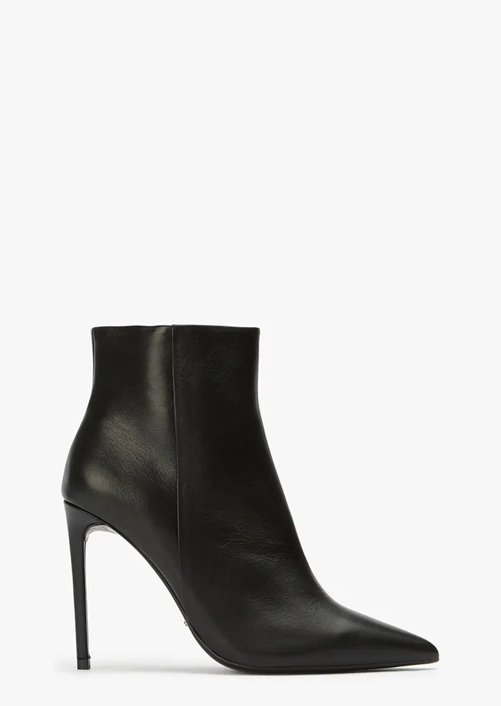 Amar Black Venice