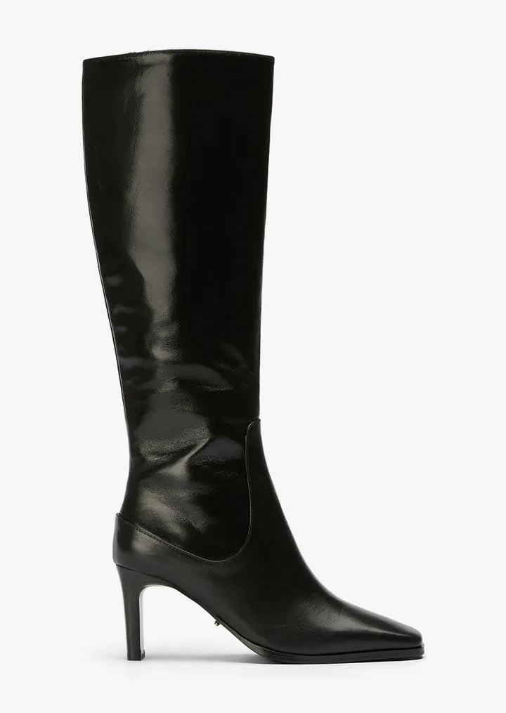 Rinetta Black Valencia