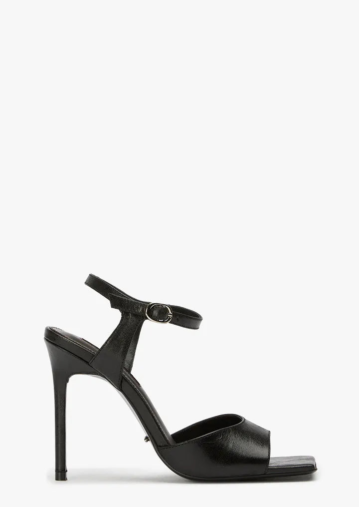 Joss Black Vintage
