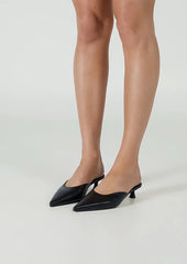 Collette Black Valencia