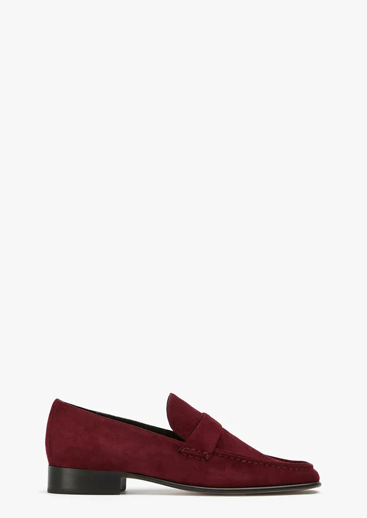 Gigi Vino Suede