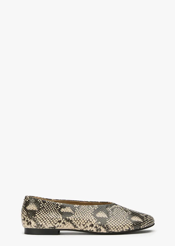Cuba Ecru Snake