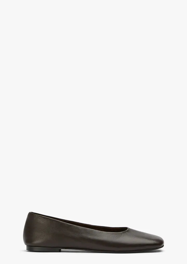 Celeste Chocolate Nappa